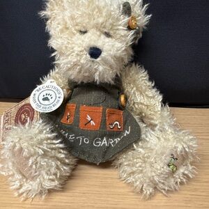 Boyds Bears Tillie Weedsalot “Thyme to Garden” Released in 2000